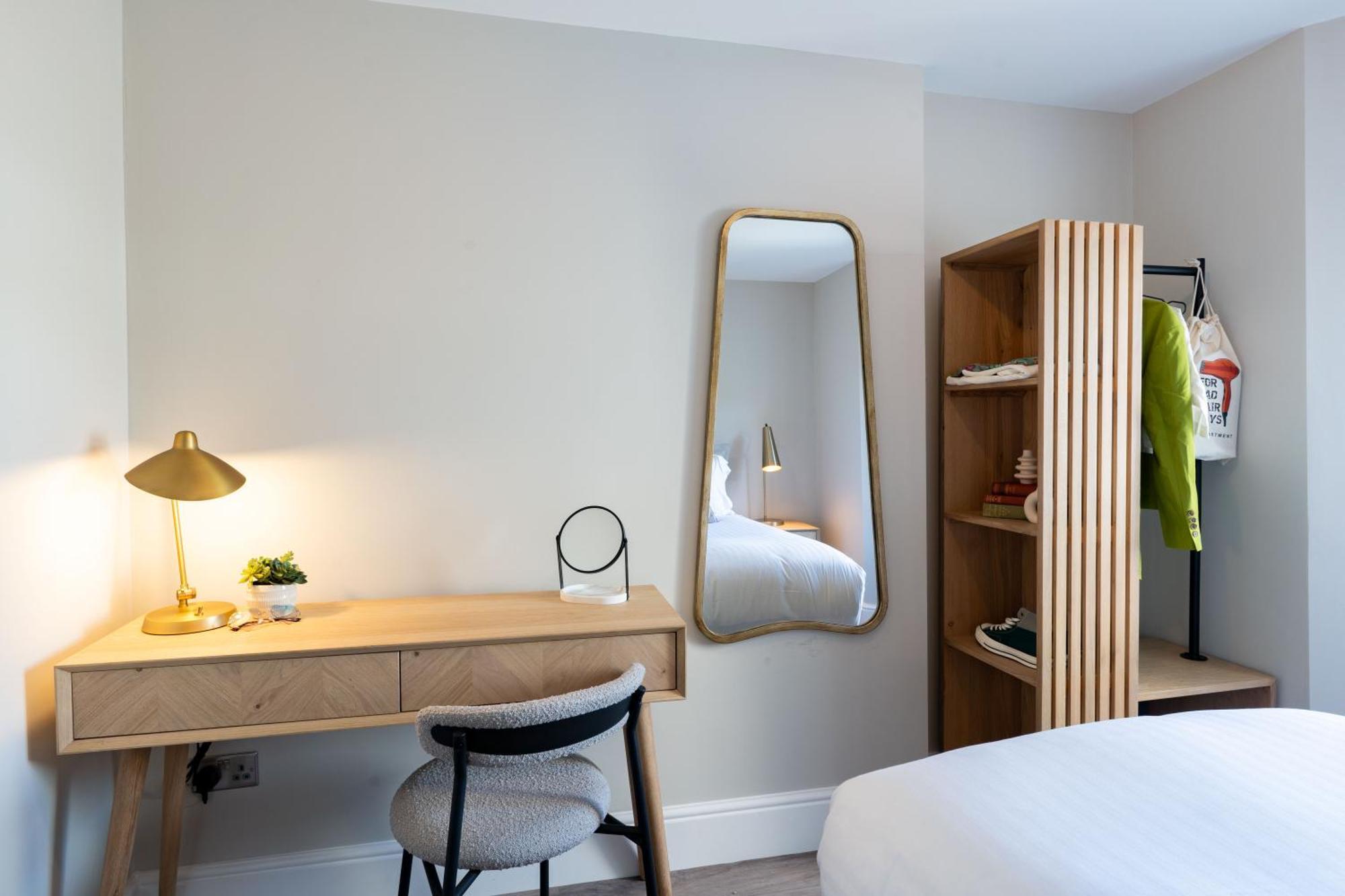 Wellington Place I Your Apartment Бристоль Экстерьер фото
