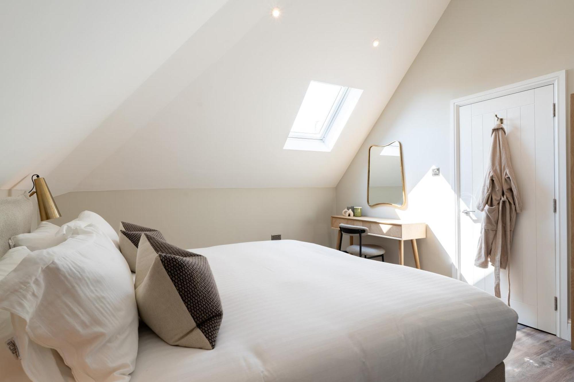 Wellington Place I Your Apartment Бристоль Экстерьер фото