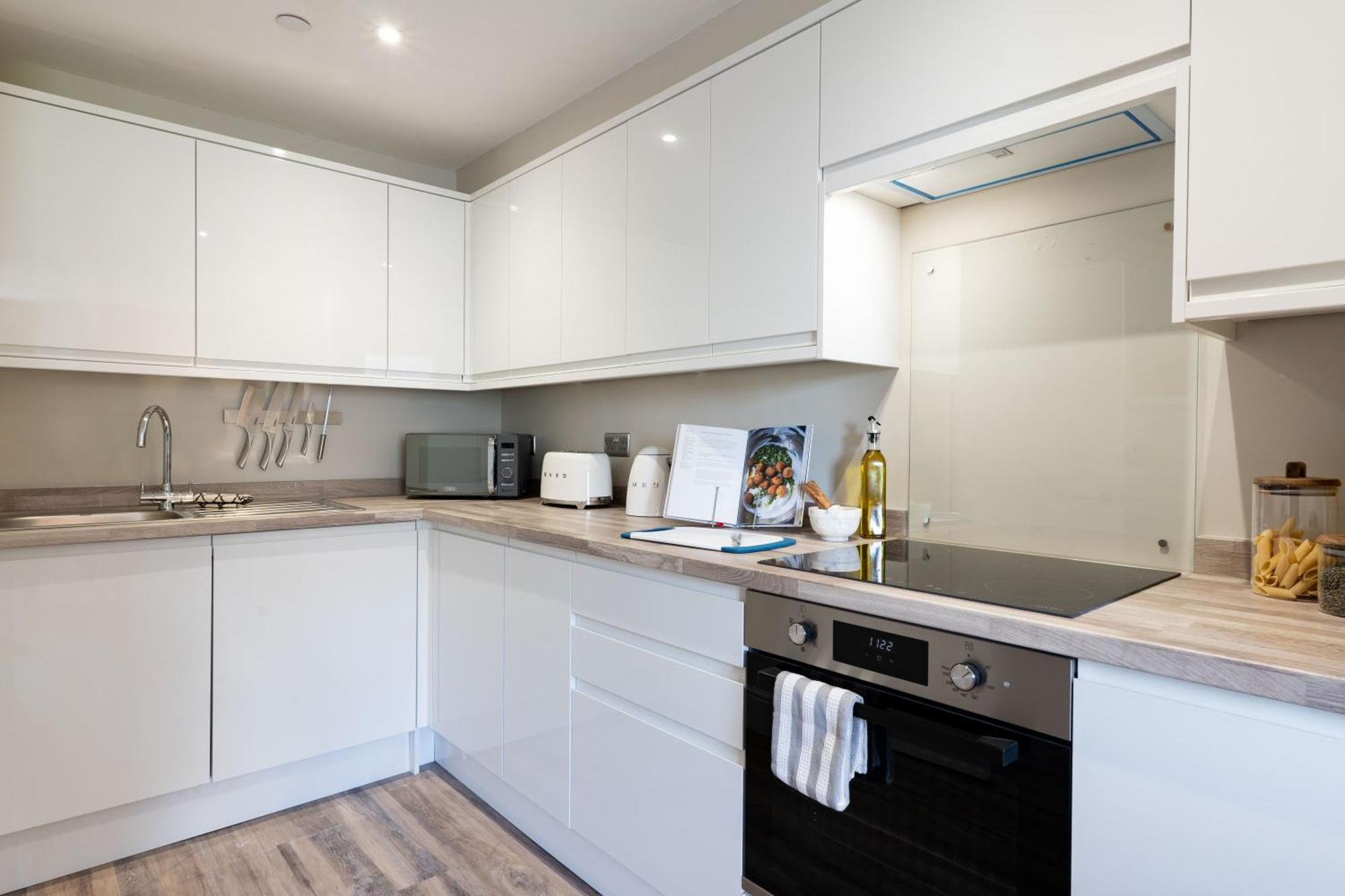 Wellington Place I Your Apartment Бристоль Экстерьер фото
