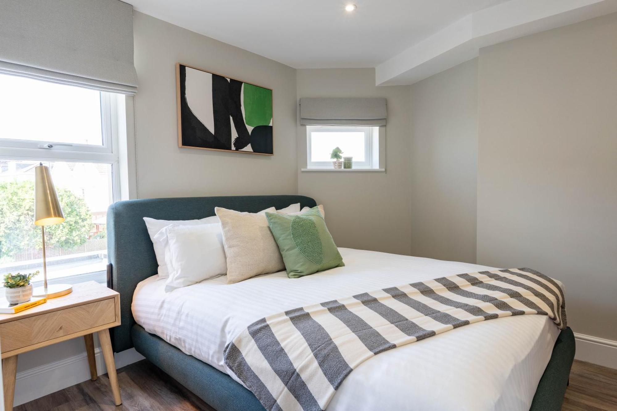 Wellington Place I Your Apartment Бристоль Экстерьер фото