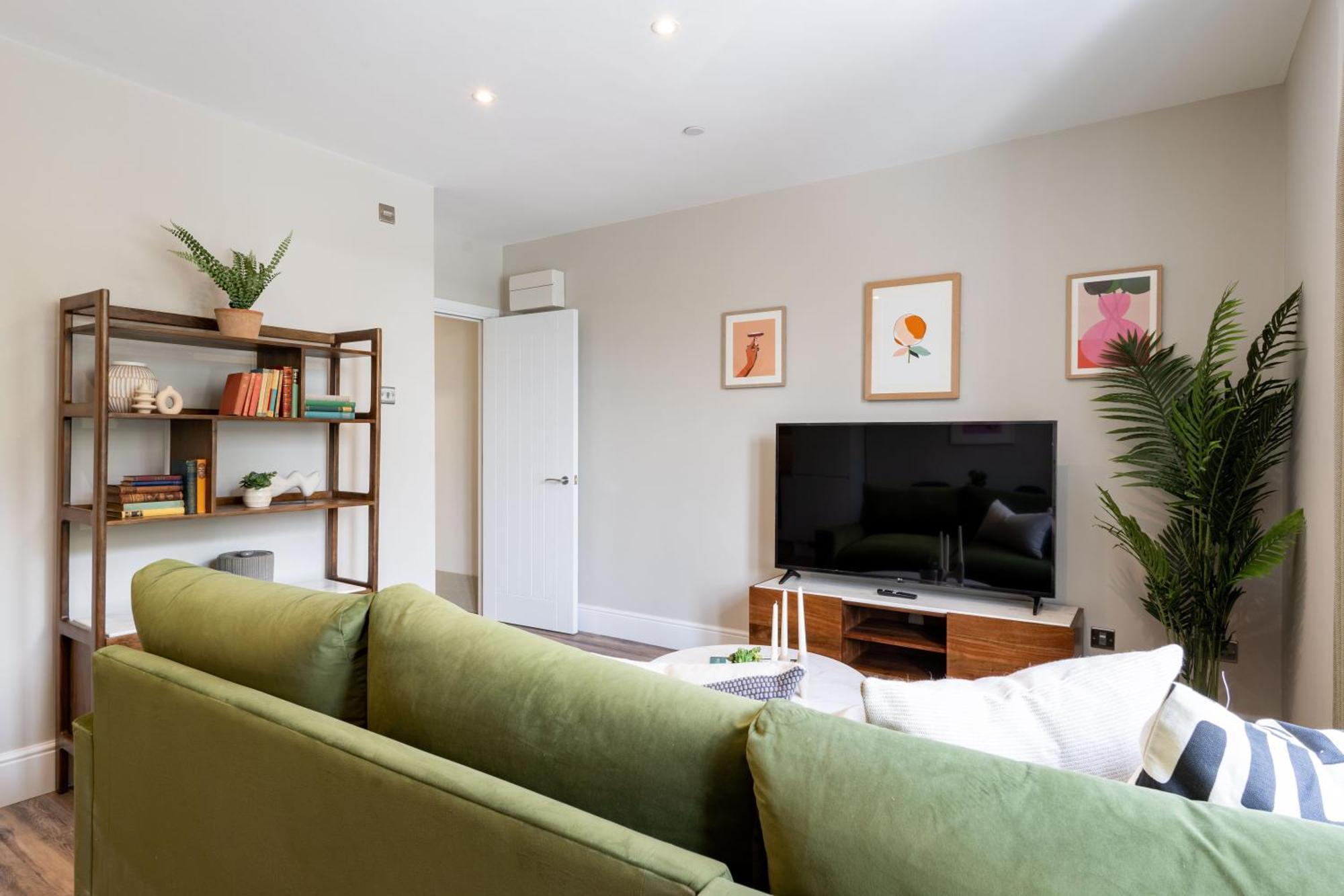 Wellington Place I Your Apartment Бристоль Экстерьер фото